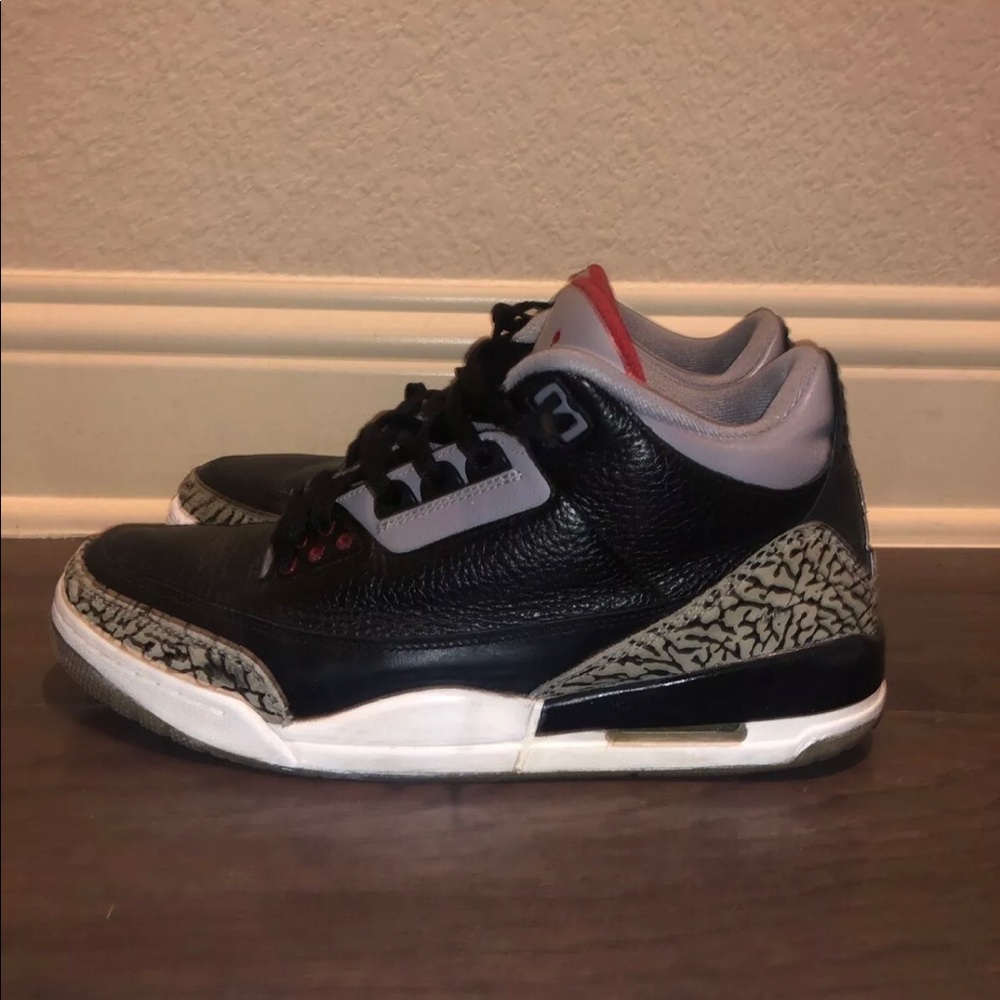 Jordan 3 Black Cements 2011 - Picture 1 of 6